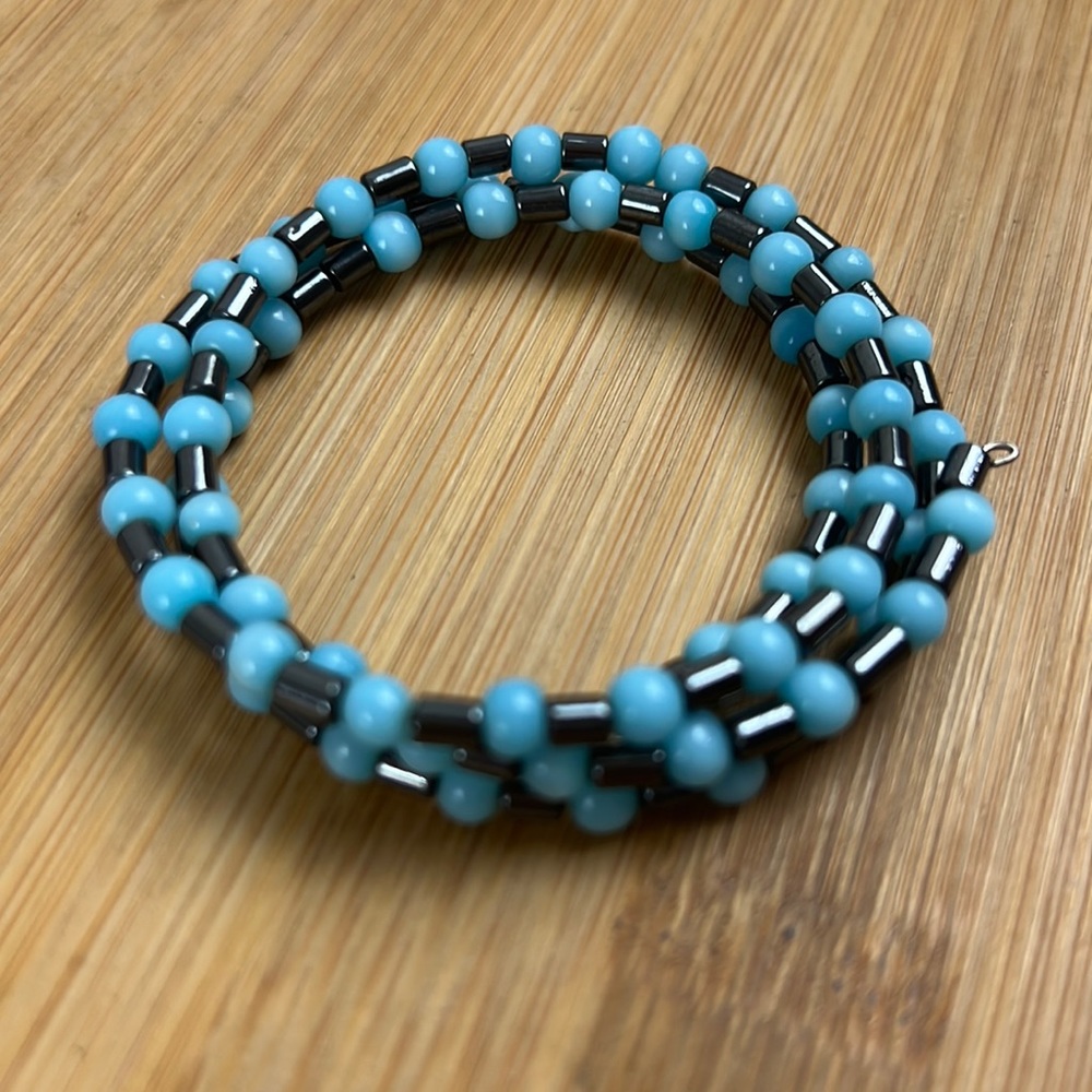Beaded Wire Wrap Blue Colorful Bracelet Metal & Stone Flexible Wire